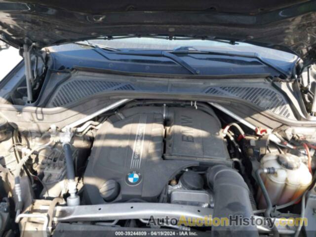 BMW X5 SDRIVE35I, 5UXKR2C50J0Z18817