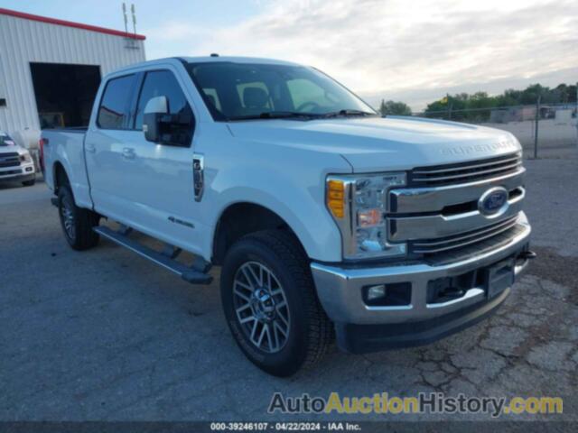 FORD F-250 LARIAT, 1FT7W2BTXHEE02011