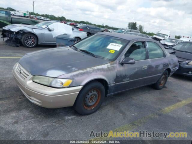 TOYOTA CAMRY LE, 4T1BG22K1XU899562