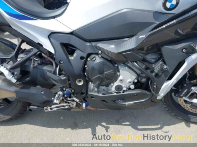 BMW S 1000 XR, WB10E4303P6G44121