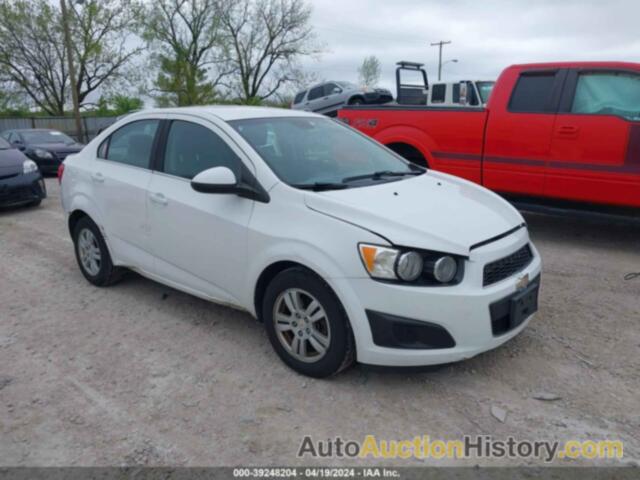 CHEVROLET SONIC 2LT, 1G1JC5SH6C4137039