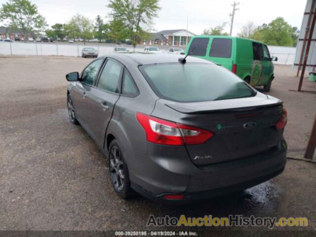 FORD FOCUS SE, 1FADP3F24DL344898