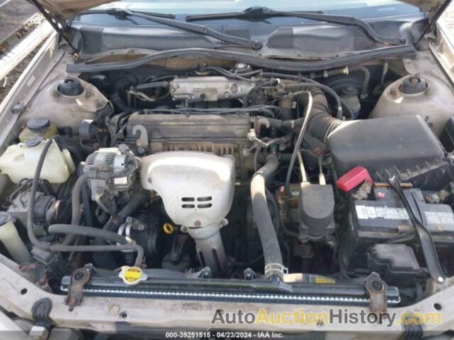 TOYOTA CAMRY LE, 4T1BG22K1YU972964