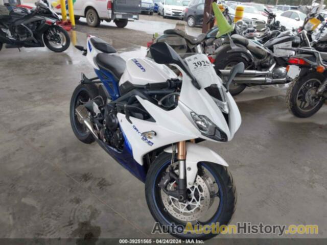 TRIUMPH MOTORCYCLE DAYTONA 675, SMTA01YK2DJ576416