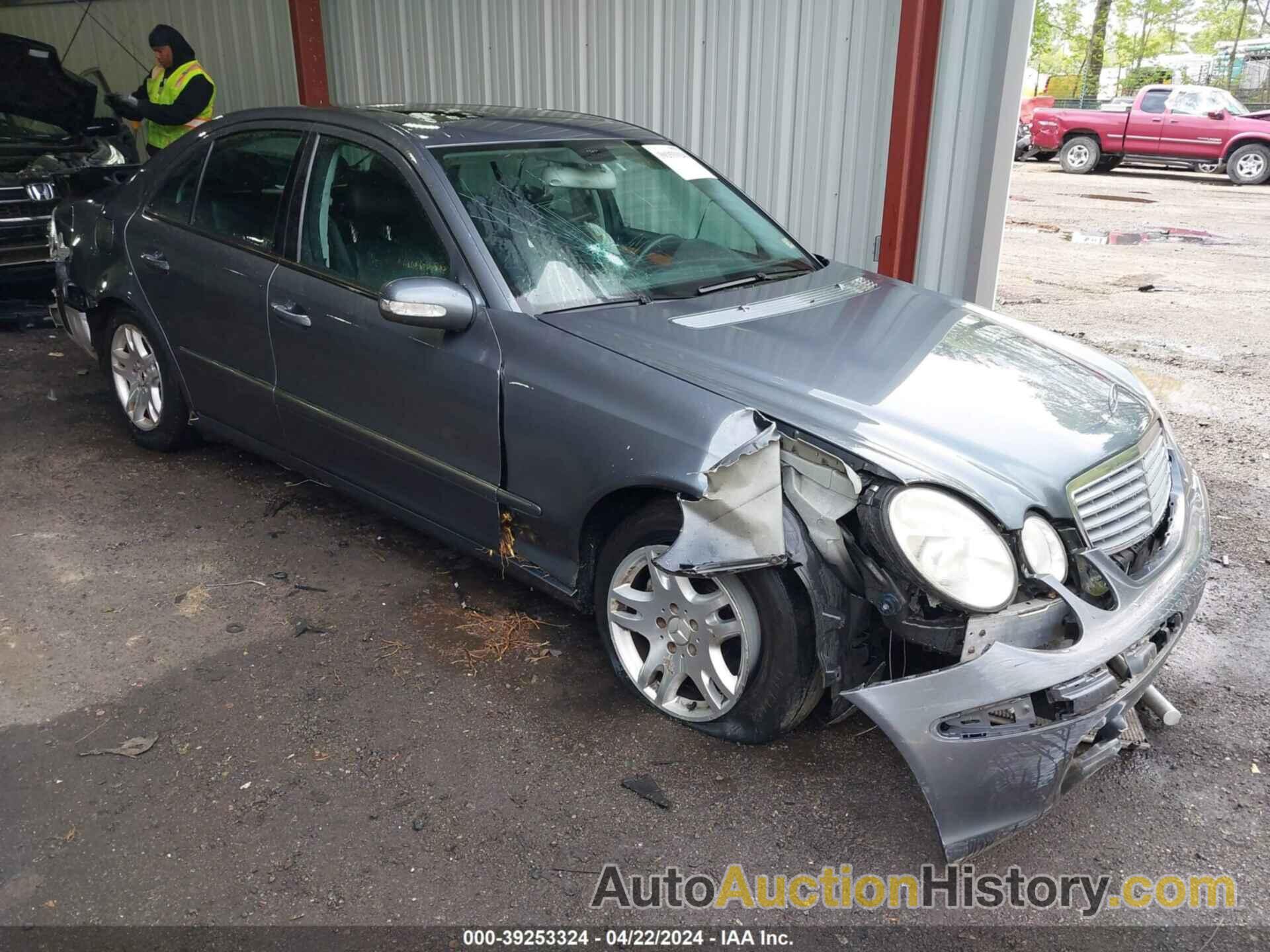 MERCEDES-BENZ E 350, WDBUF56J66A770721