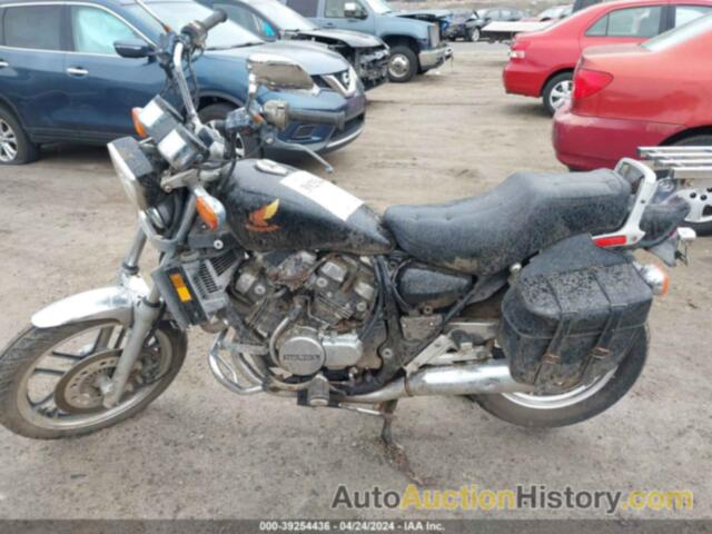 HONDA VF500 C, JH2PC1303FM100948