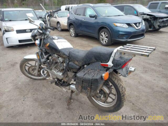 HONDA VF500 C, JH2PC1303FM100948