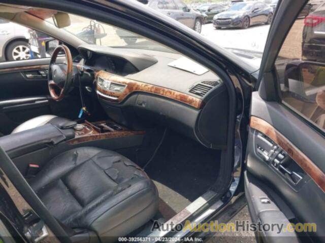 MERCEDES-BENZ S 550, WDDNG7BB7AA341759