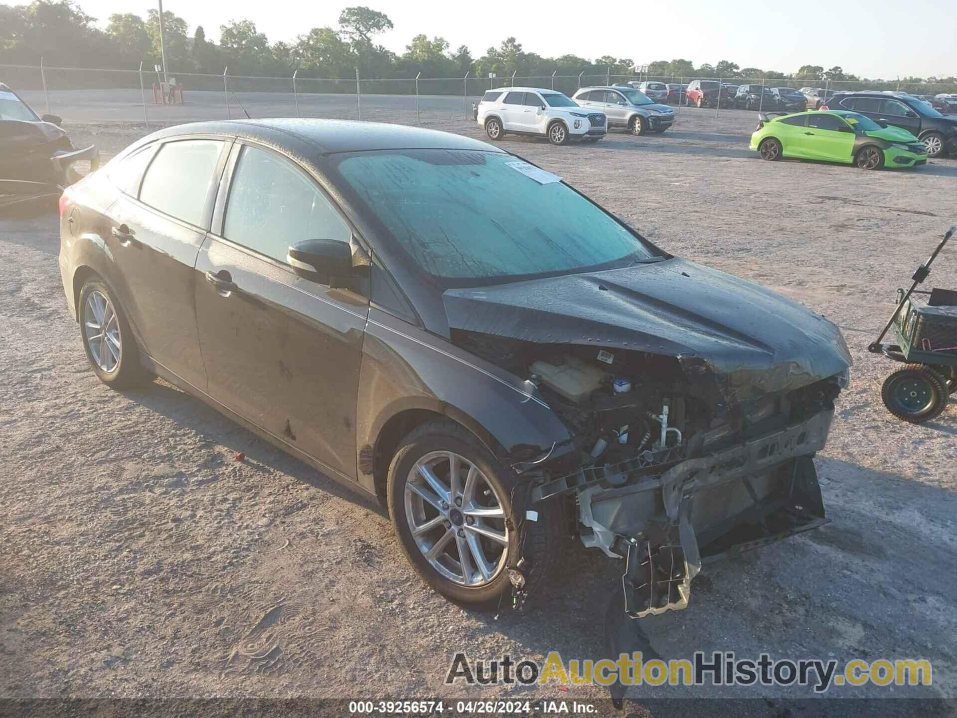 FORD FOCUS SE, 1FADP3F22GL292692