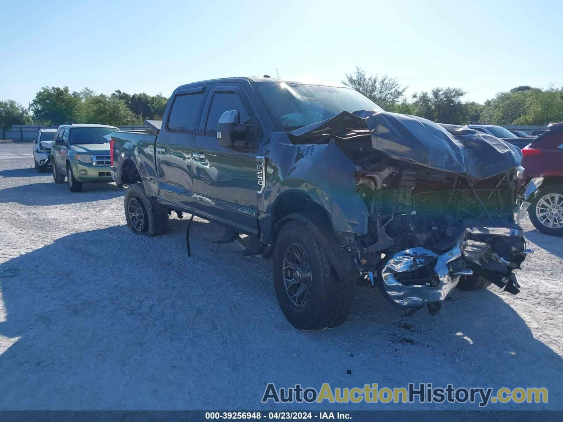 FORD F-250 XLT, 1FT7W2BT6KEE71365