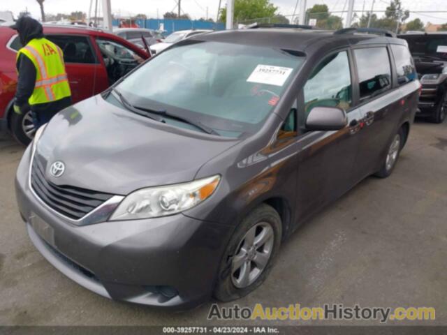 TOYOTA SIENNA LE, 5TDKK3DC5DS361817