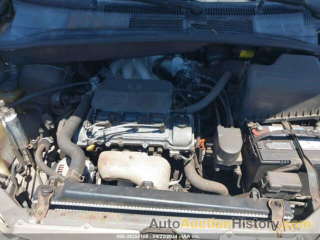 TOYOTA SIENNA LE/XLE, 4T3ZF13C5XU104653