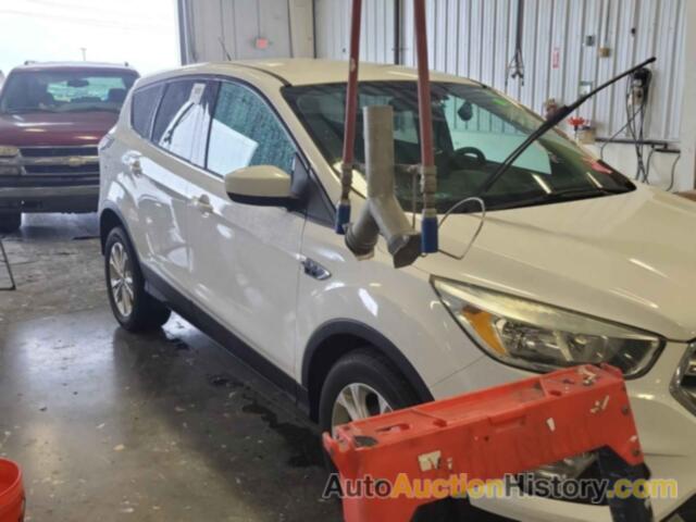 FORD ESCAPE SE, 1FMCU0GD0HUD45488