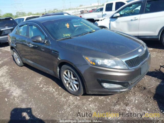 KIA OPTIMA LX, 5XXGM4A73DG250066