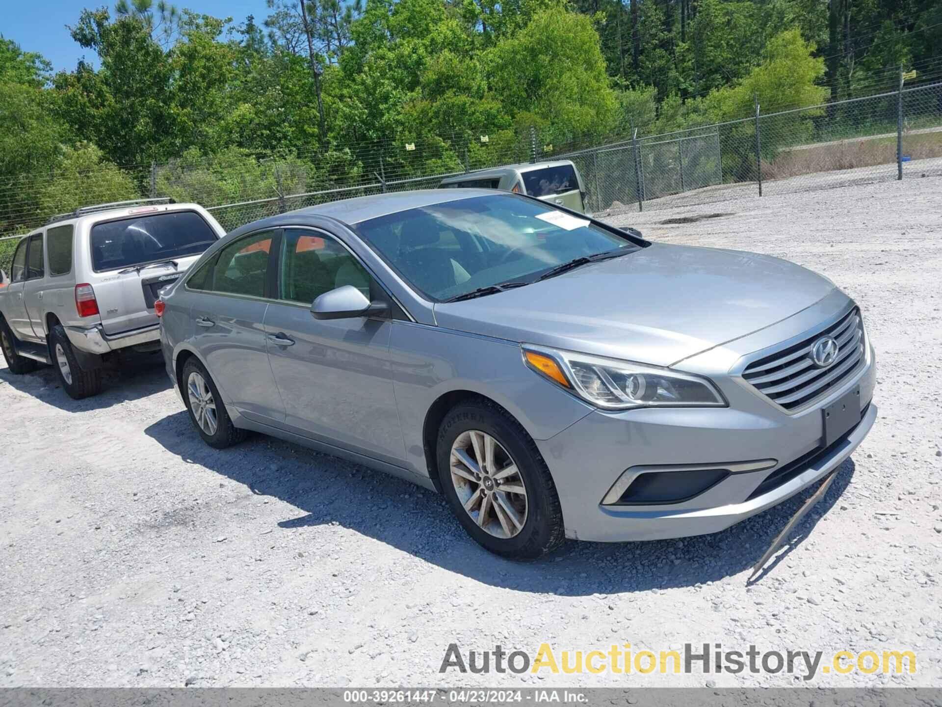 HYUNDAI SONATA, 5NPE24AF7HH559294