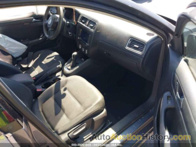 VOLKSWAGEN JETTA SE, 3VWDX7AJ0BM349377