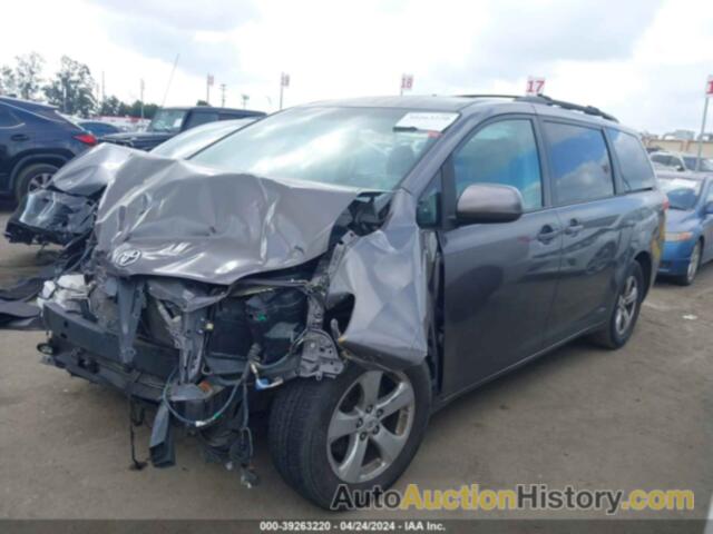 TOYOTA SIENNA LE V6 8 PASSENGER, 5TDKK3DC0CS276513