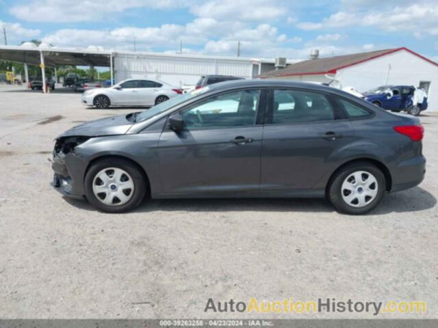 FORD FOCUS S, 1FADP3E24JL220630