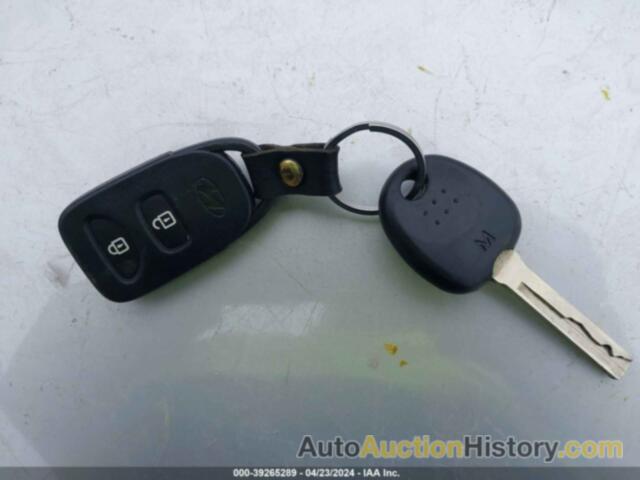 HYUNDAI ACCENT SE, KMHCT5AE9GU296730