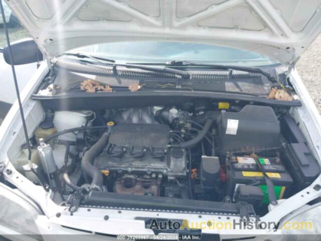 TOYOTA SIENNA LE, 4T3ZF13C2YU220250