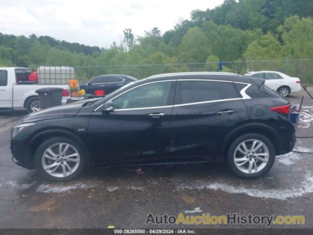 INFINITI QX30 LUXE, SJKCH5CP6KA008089