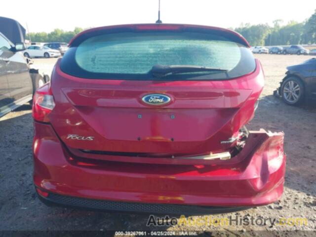 FORD FOCUS SE, 1FADP3K25DL294194