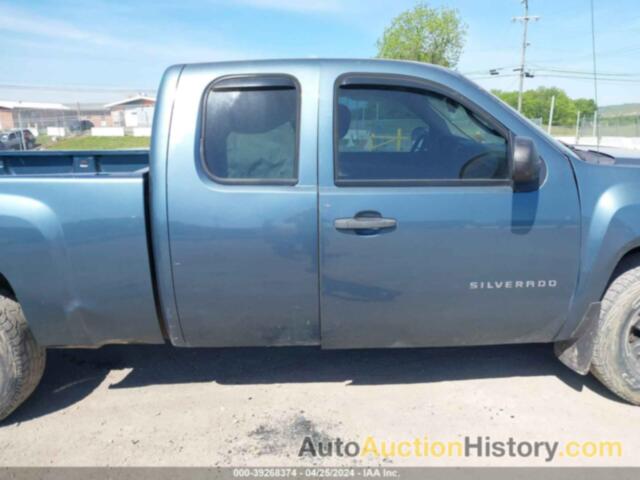 CHEVROLET SILVERADO 1500 LT, 1GCRKSE75DZ260995