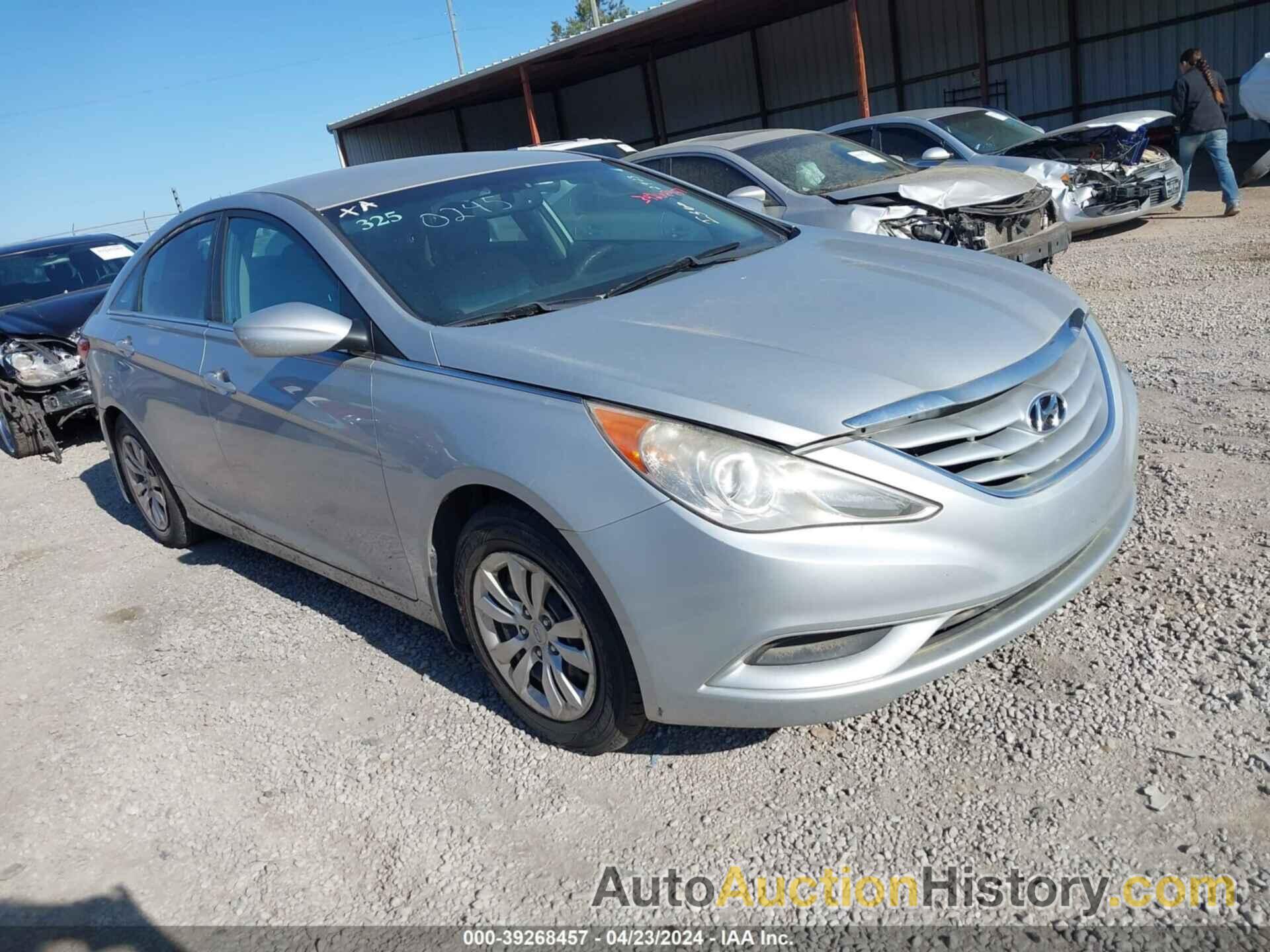 HYUNDAI SONATA GLS, 5NPEB4AC3BH240245