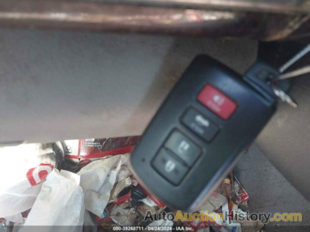 TOYOTA CAMRY XLE, 4T4BF1FK0CR188829