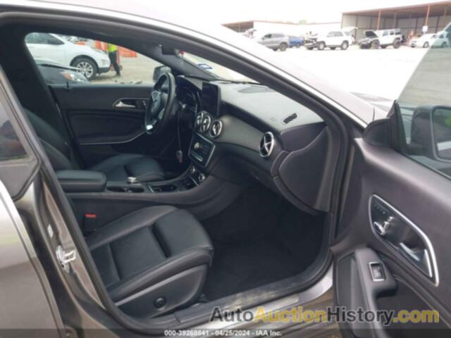 MERCEDES-BENZ CLA 250, WDDSJ4EB9JN611212