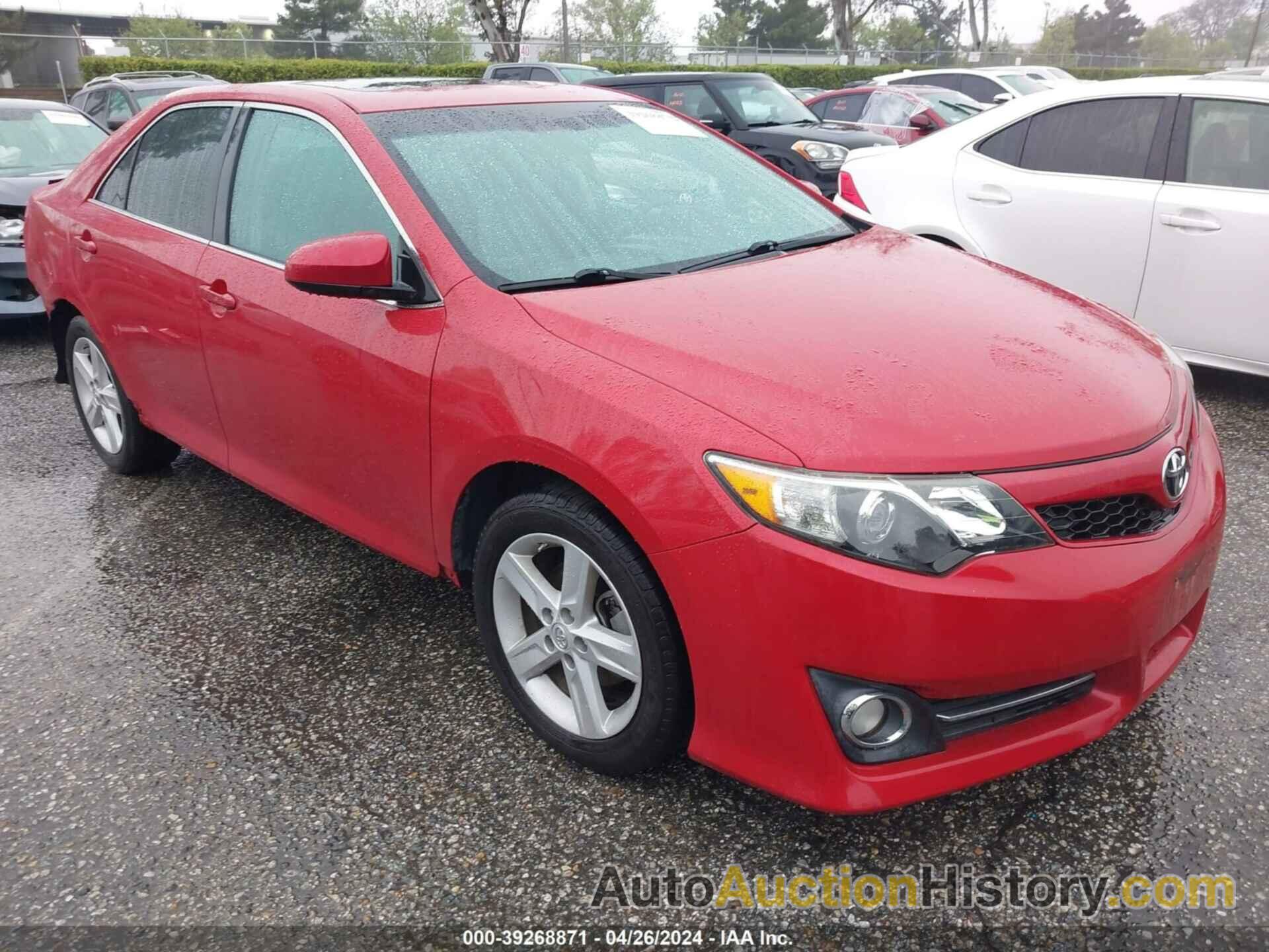 TOYOTA CAMRY SE, 4T1BF1FK2CU603854