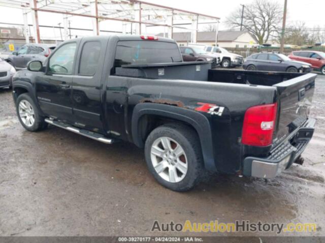 CHEVROLET SILVERADO 1500 LTZ, 1GCEK19077Z518895