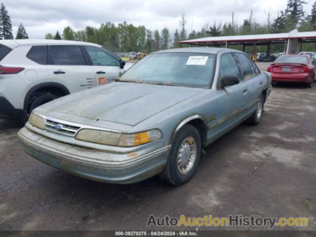 FORD CROWN VICTORIA LX, 2FALP74W8SX145202