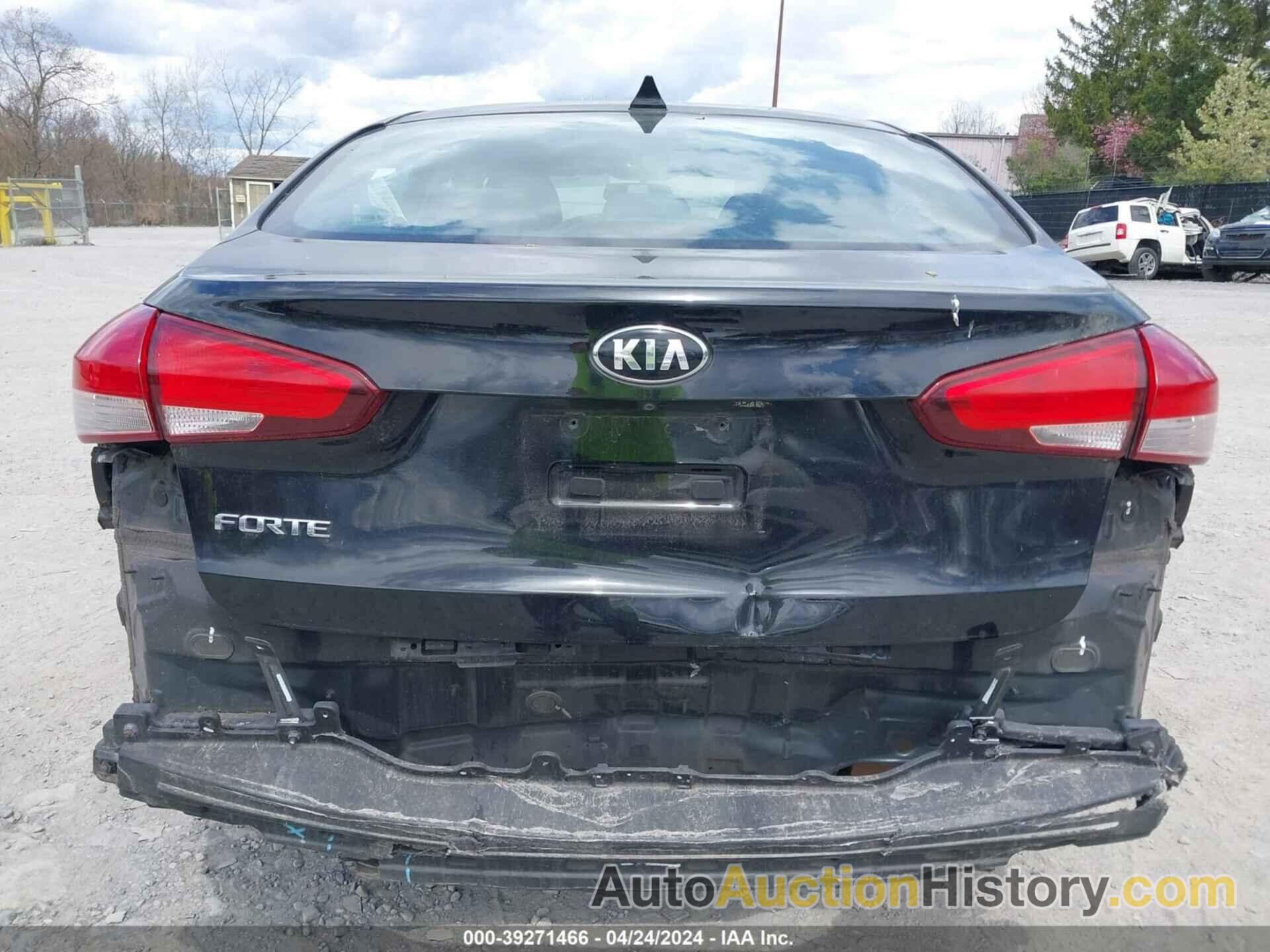 KIA FORTE LX, 3KPFL4A79JE201747