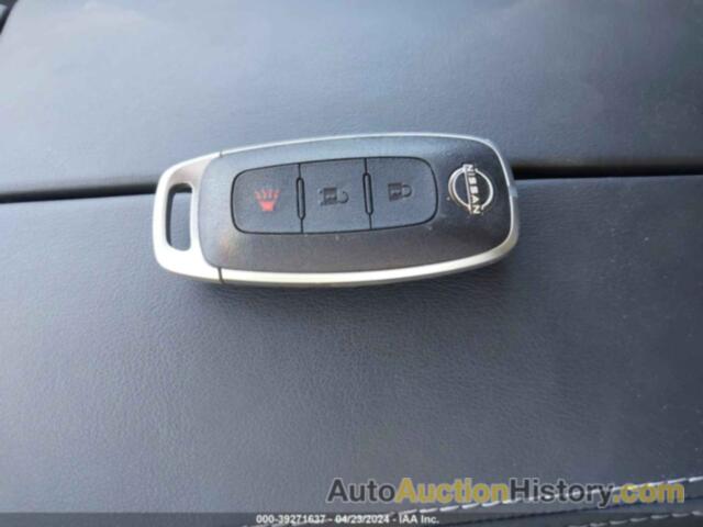 NISSAN ROGUE S INTELLIGENT AWD, 5N1BT3ABXRC693121