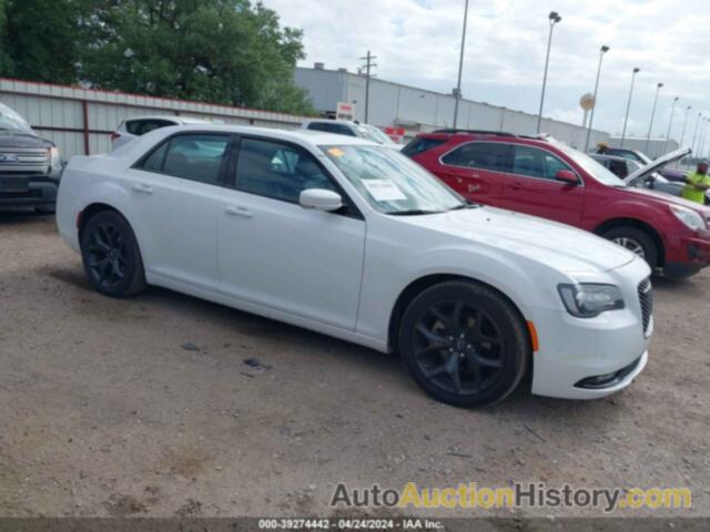 CHRYSLER 300 S, 2C3CCABG2NH218078