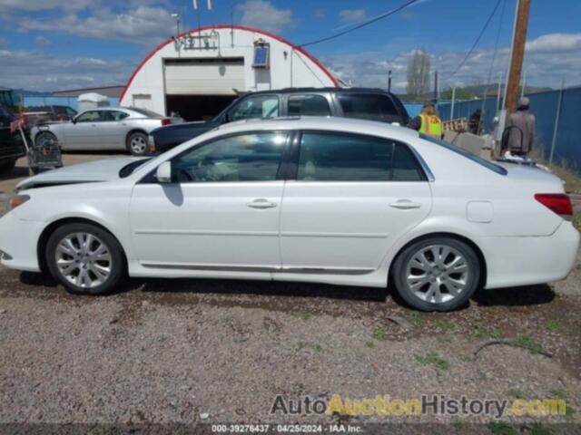 TOYOTA AVALON LIMITED, 4T1BK3DB1CU468084