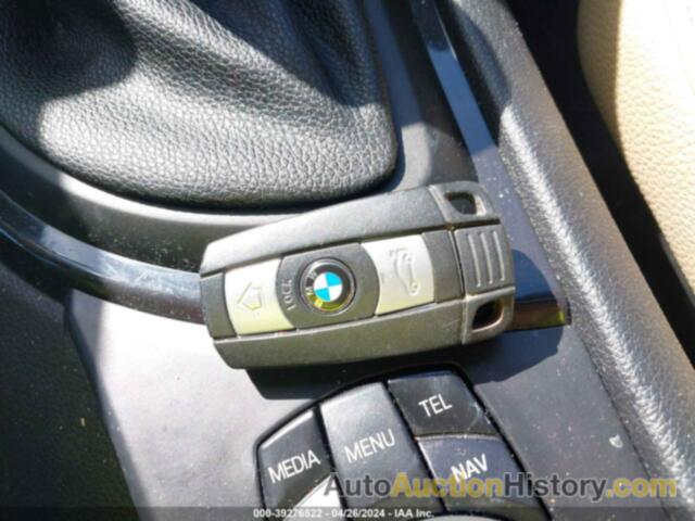 BMW 128I I, WBAUN1C53DVR01420