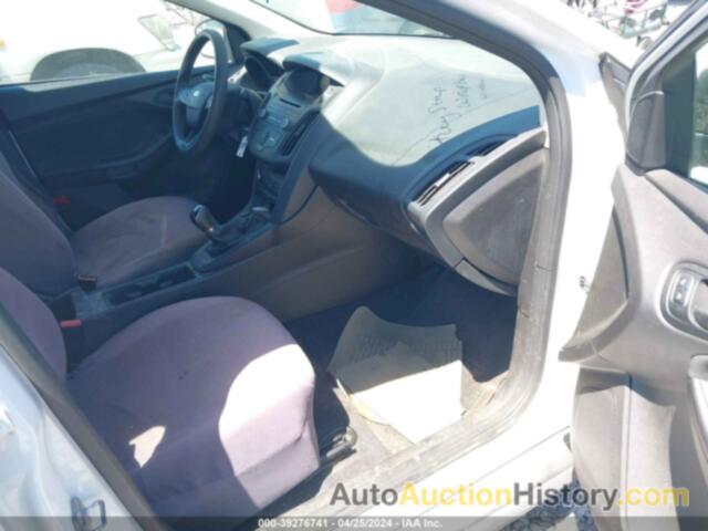 FORD FOCUS S, 1FADP3E29GL248965