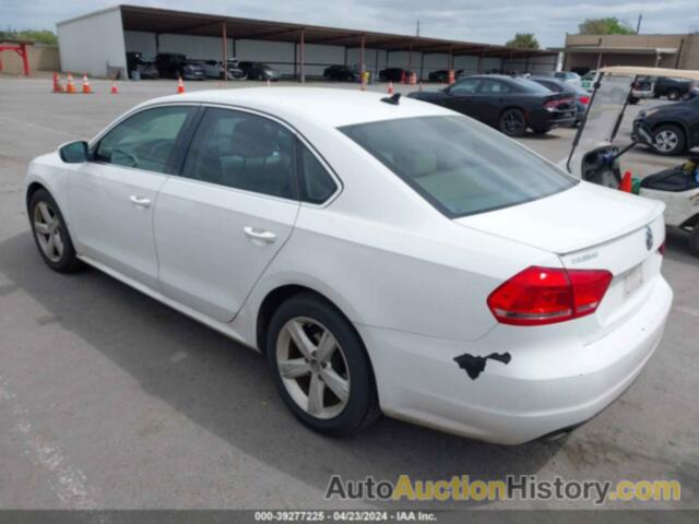 VOLKSWAGEN PASSAT 2.5L SE, 1VWBP7A32CC110585