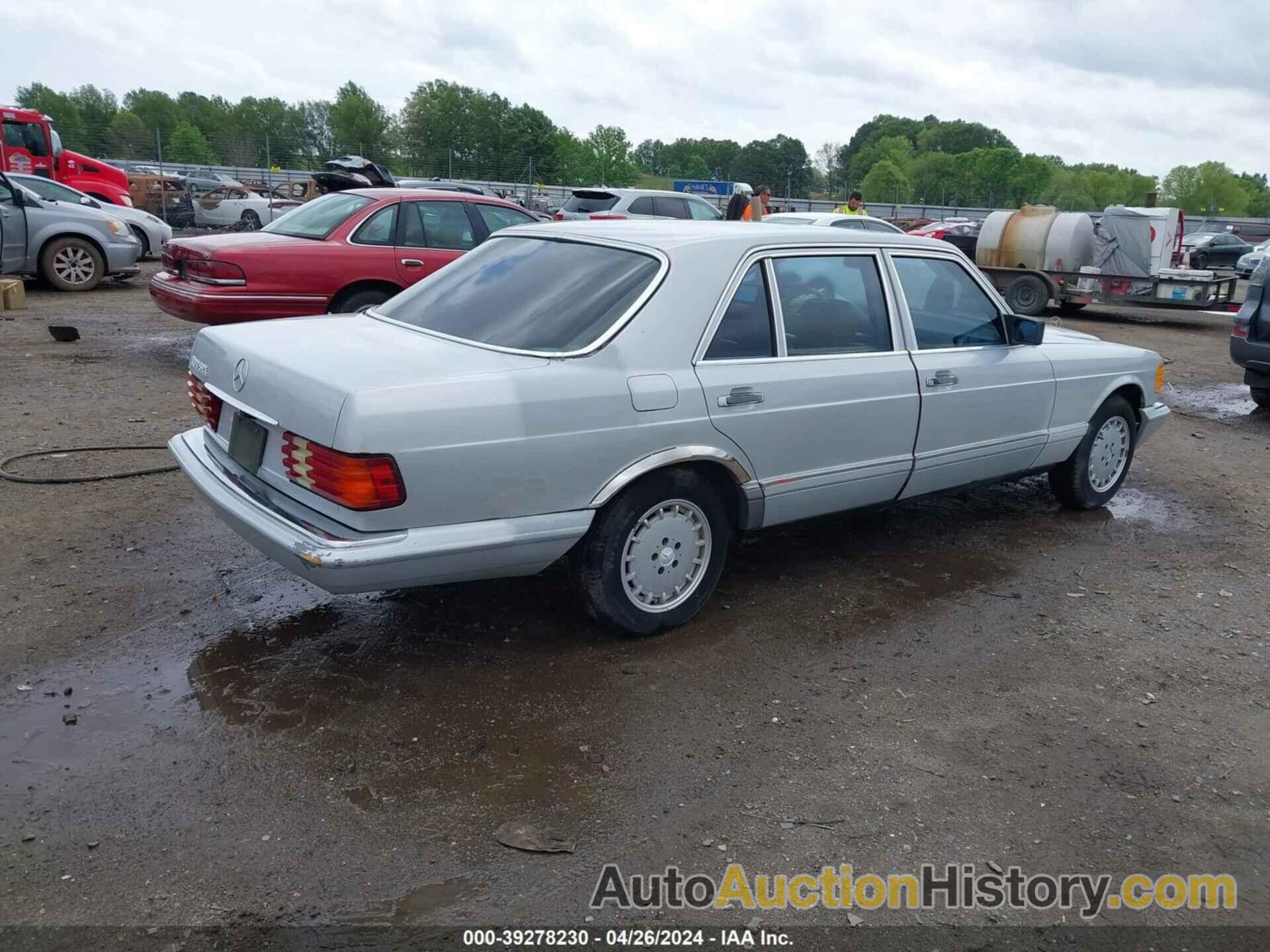 MERCEDES-BENZ 500 SEL, WDBCA37D7FA152525