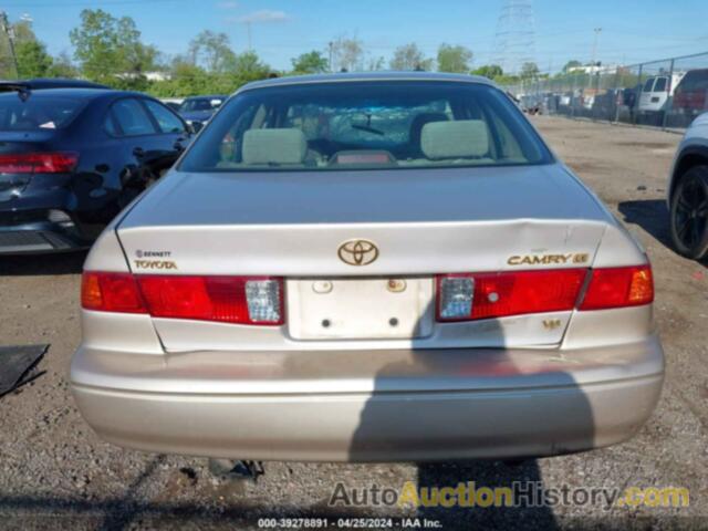 TOYOTA CAMRY LE V6, 4T1BF22K8YU100297