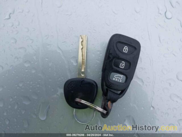 HYUNDAI ELANTRA GT, KMHD35LH8EU225205