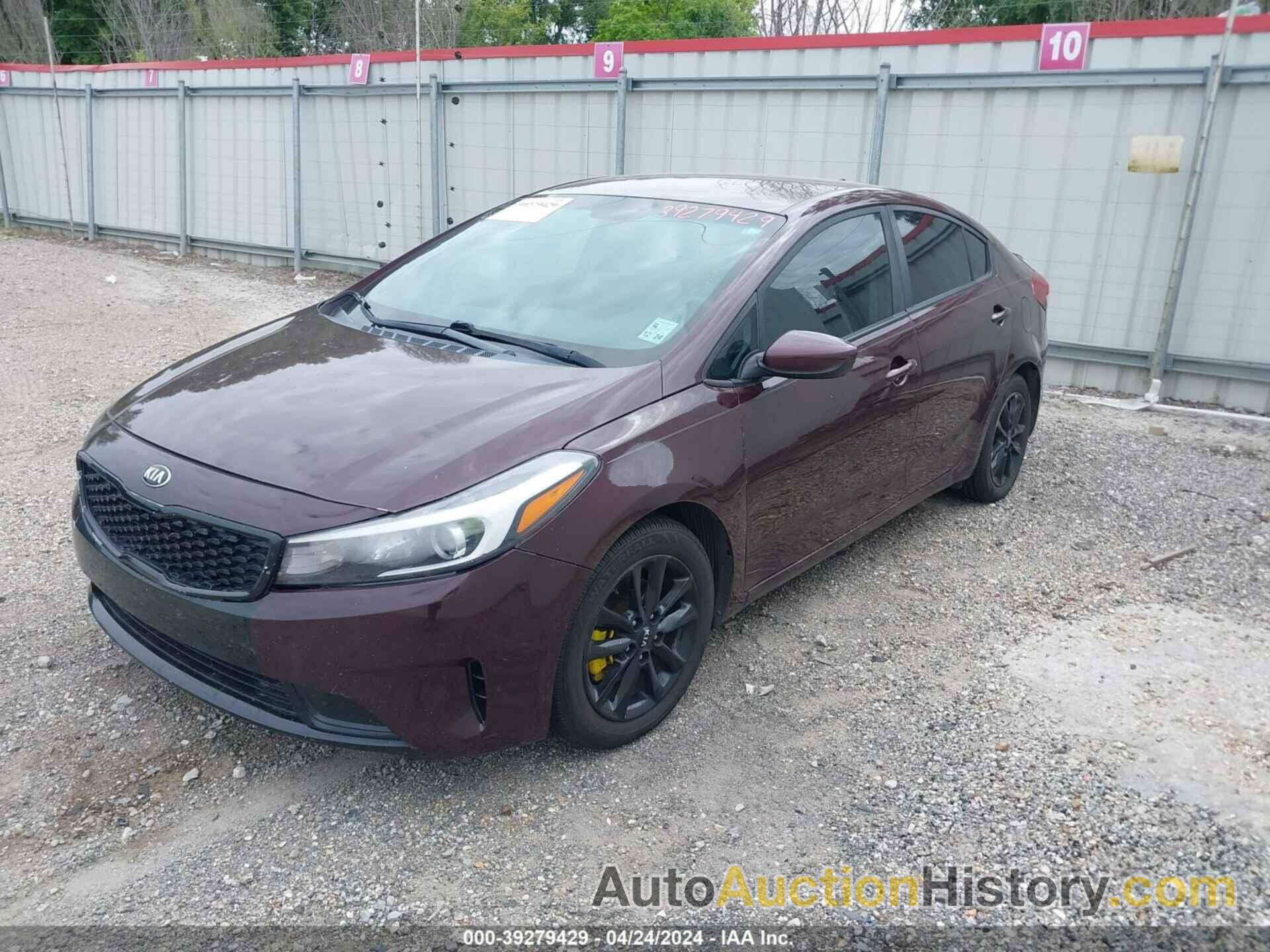 KIA FORTE LX, 3KPFL4A77HE018132