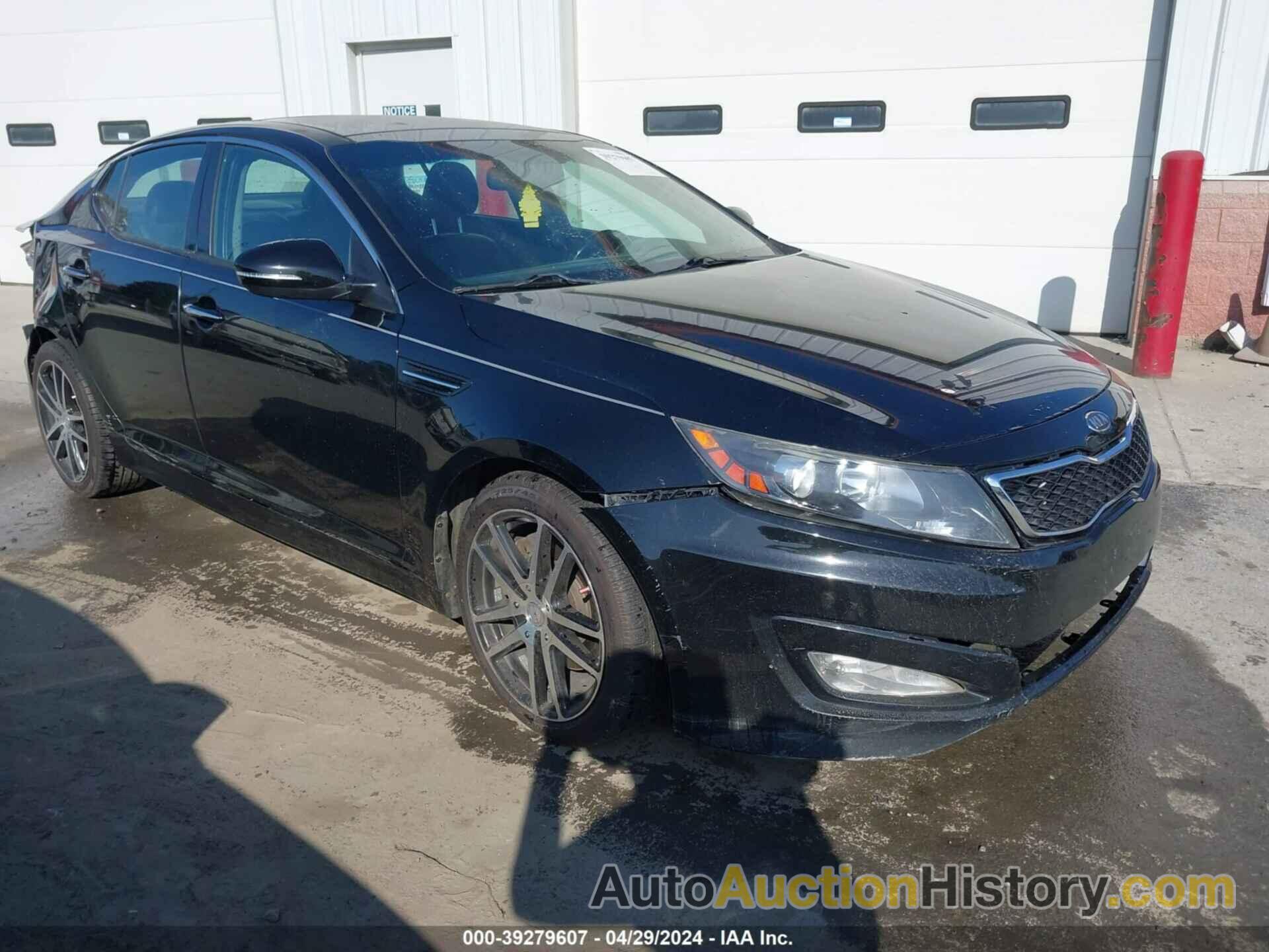 KIA OPTIMA SX, 5XXGR4A68CG081475