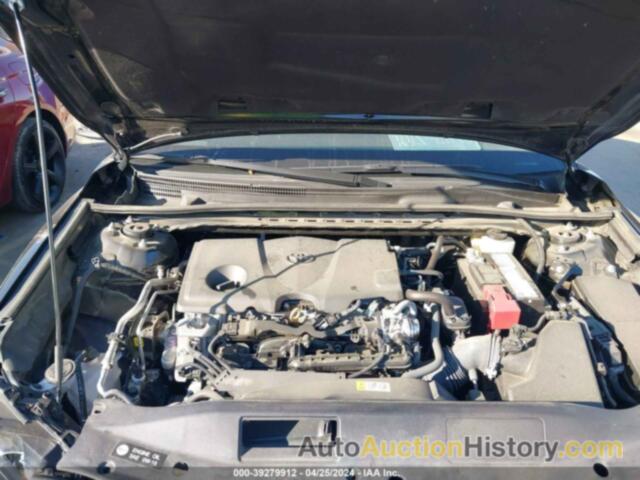 TOYOTA CAMRY SE, 4T1G11AK0NU696632