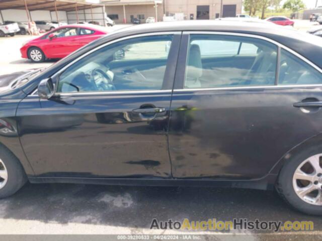 TOYOTA CAMRY LE, 4T1BE46K59U804578