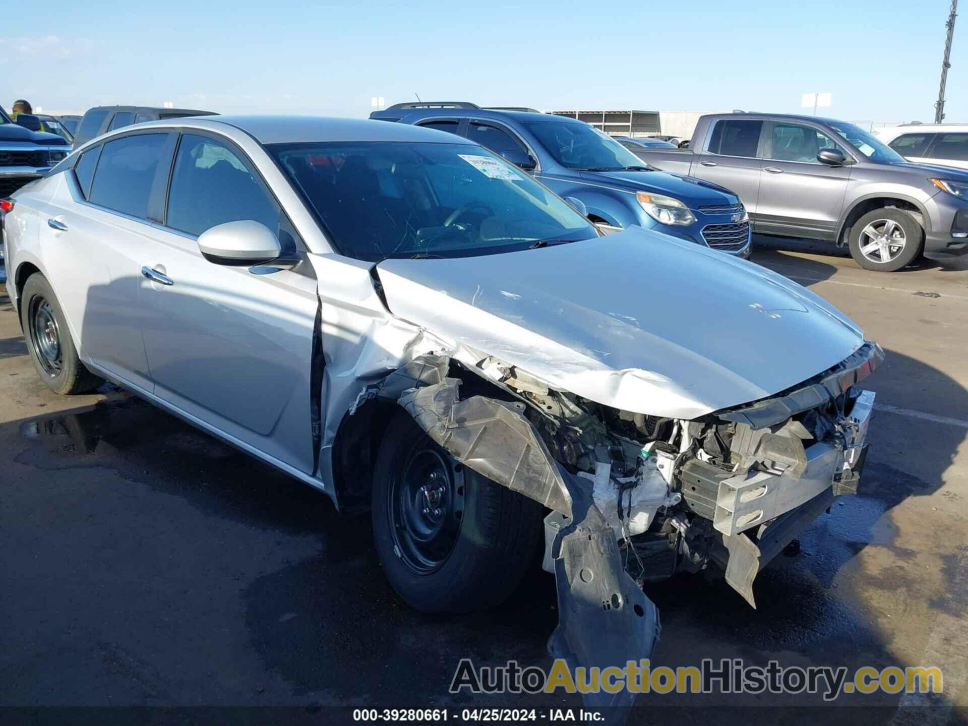 NISSAN ALTIMA S FWD, 1N4BL4BV8LC231947