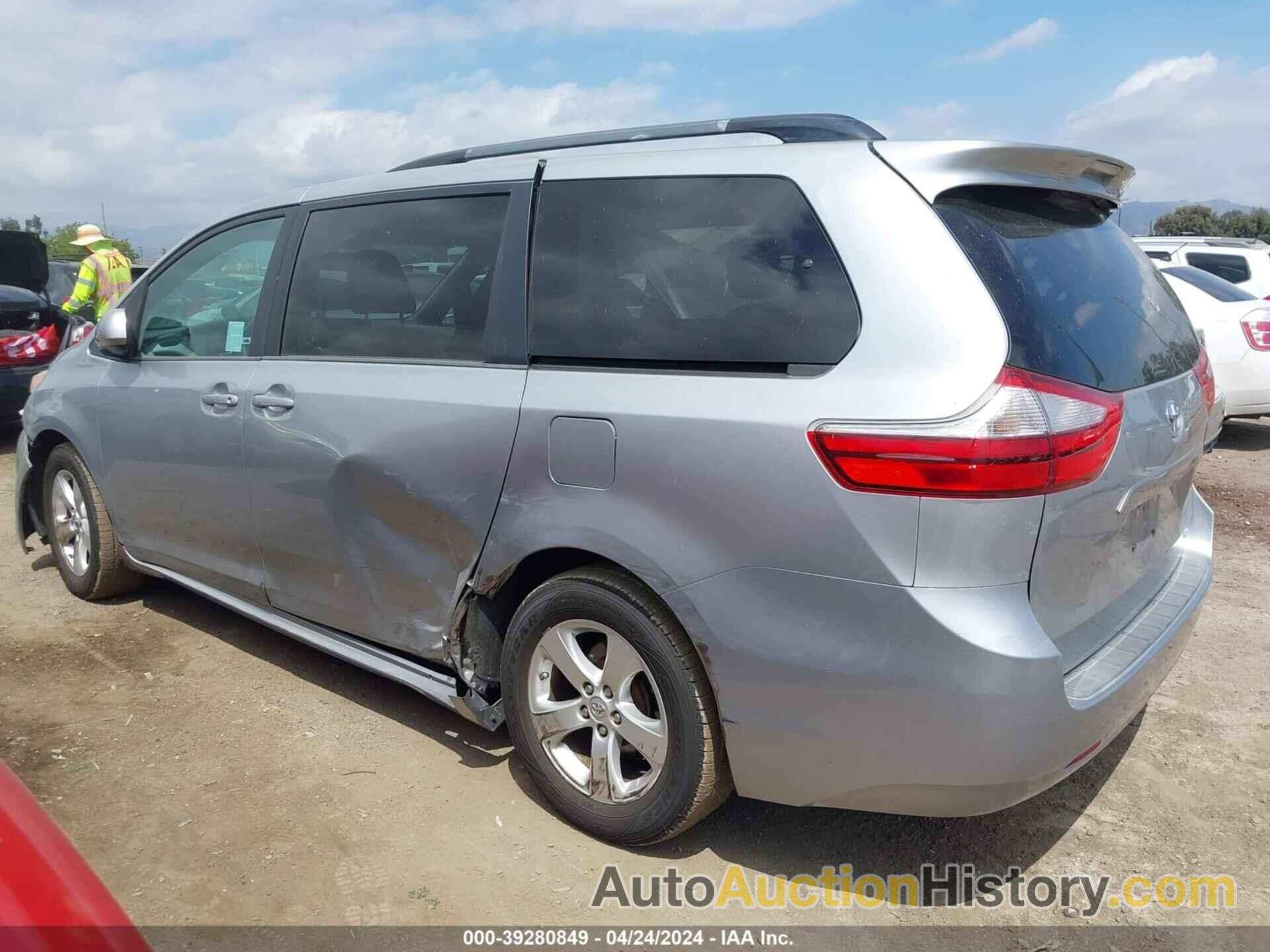 TOYOTA SIENNA LE 8 PASSENGER, 5TDKK3DC9FS667759