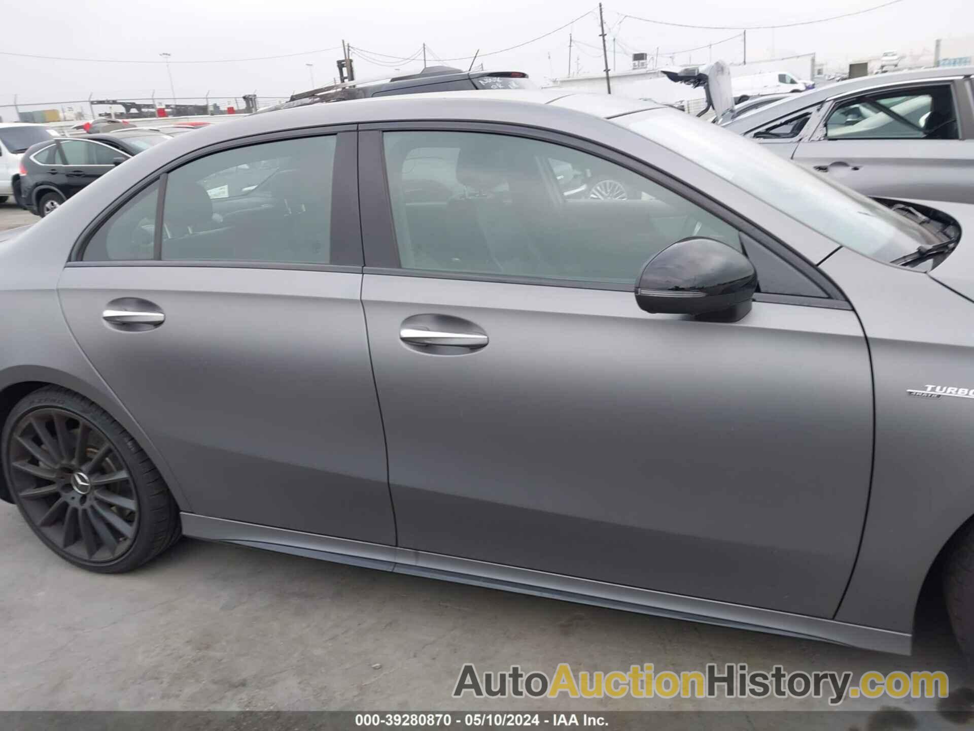 MERCEDES-BENZ AMG A 35 4MATIC, W1K3G5BB2LJ236447